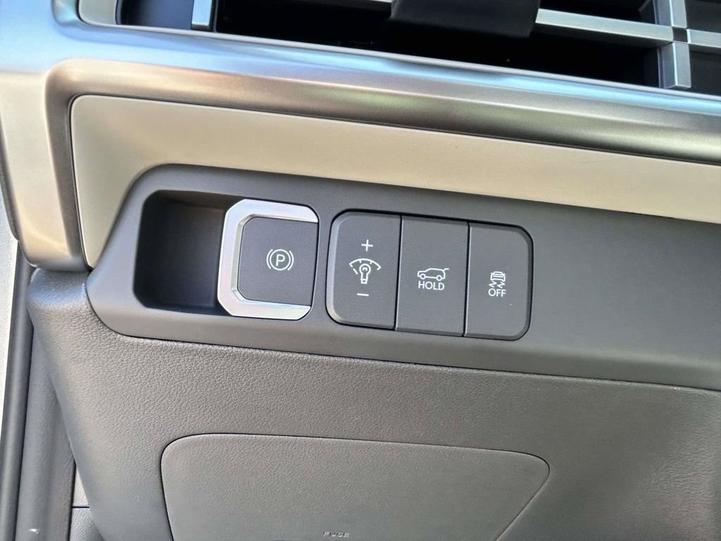 New 2027 Hyundai Santa Fe SEL FWD image 23
