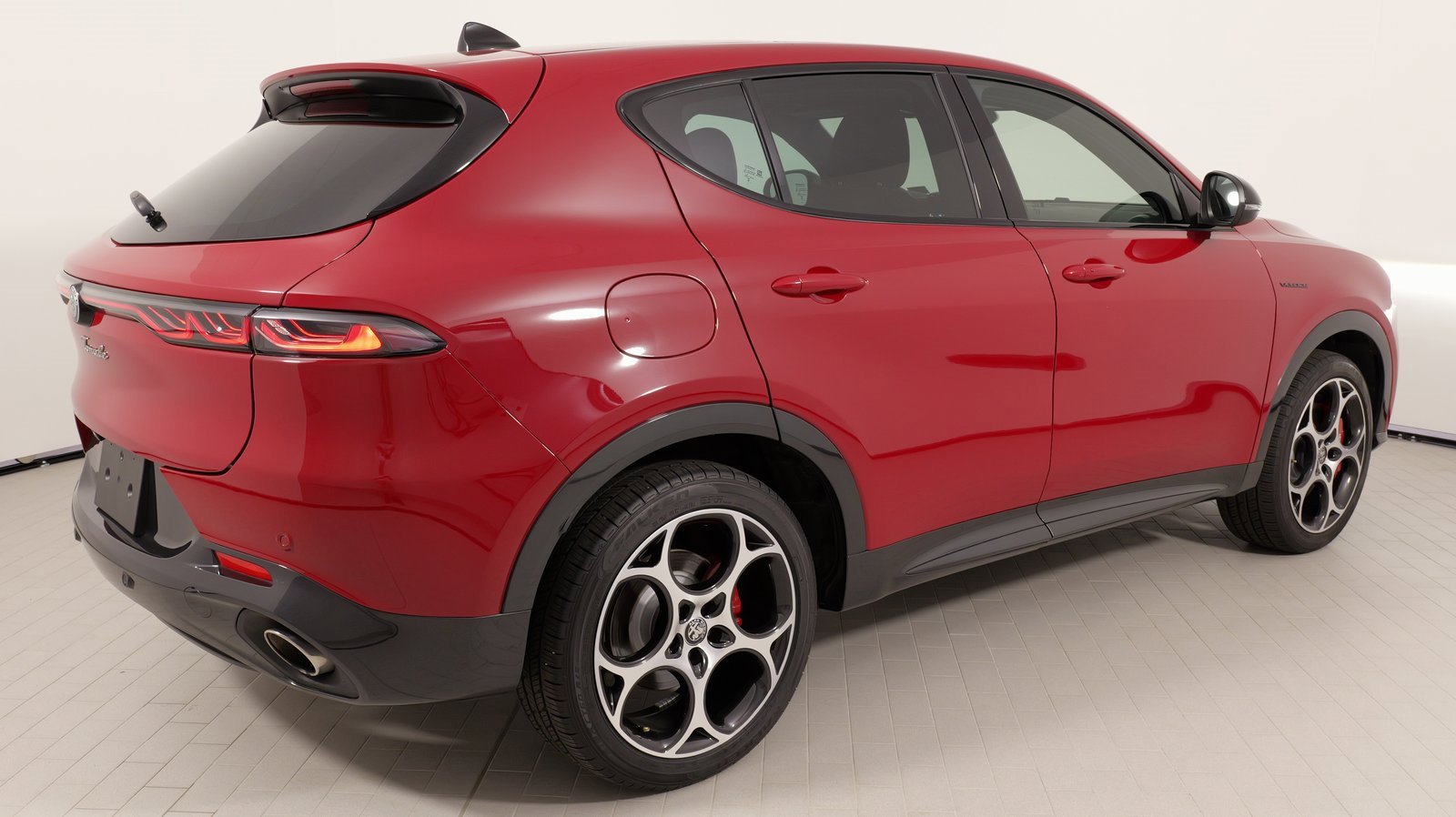 Used 2024 Alfa Romeo Tonale Veloce image 30