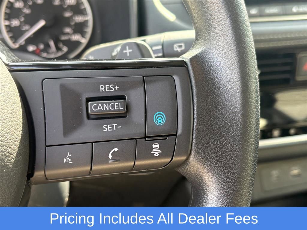 Certified 2022 Nissan Rogue SV AWD/4WD image 16