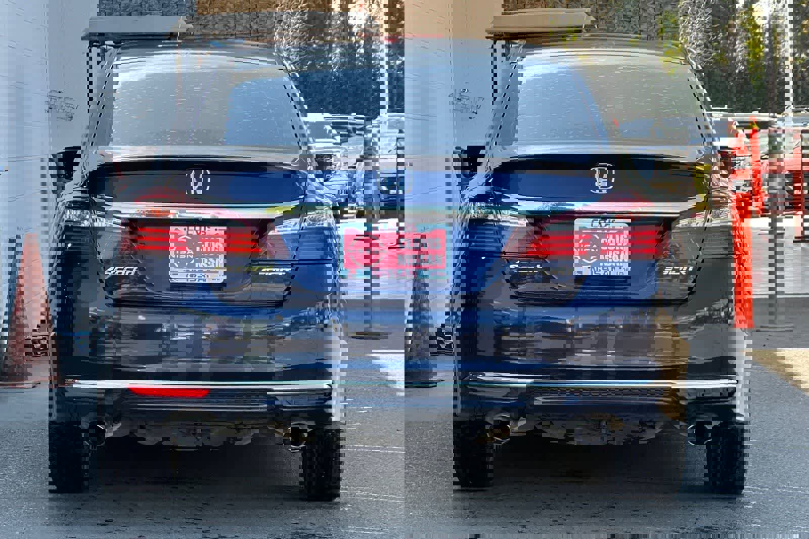 Used 2017 Honda Accord Sport image 8