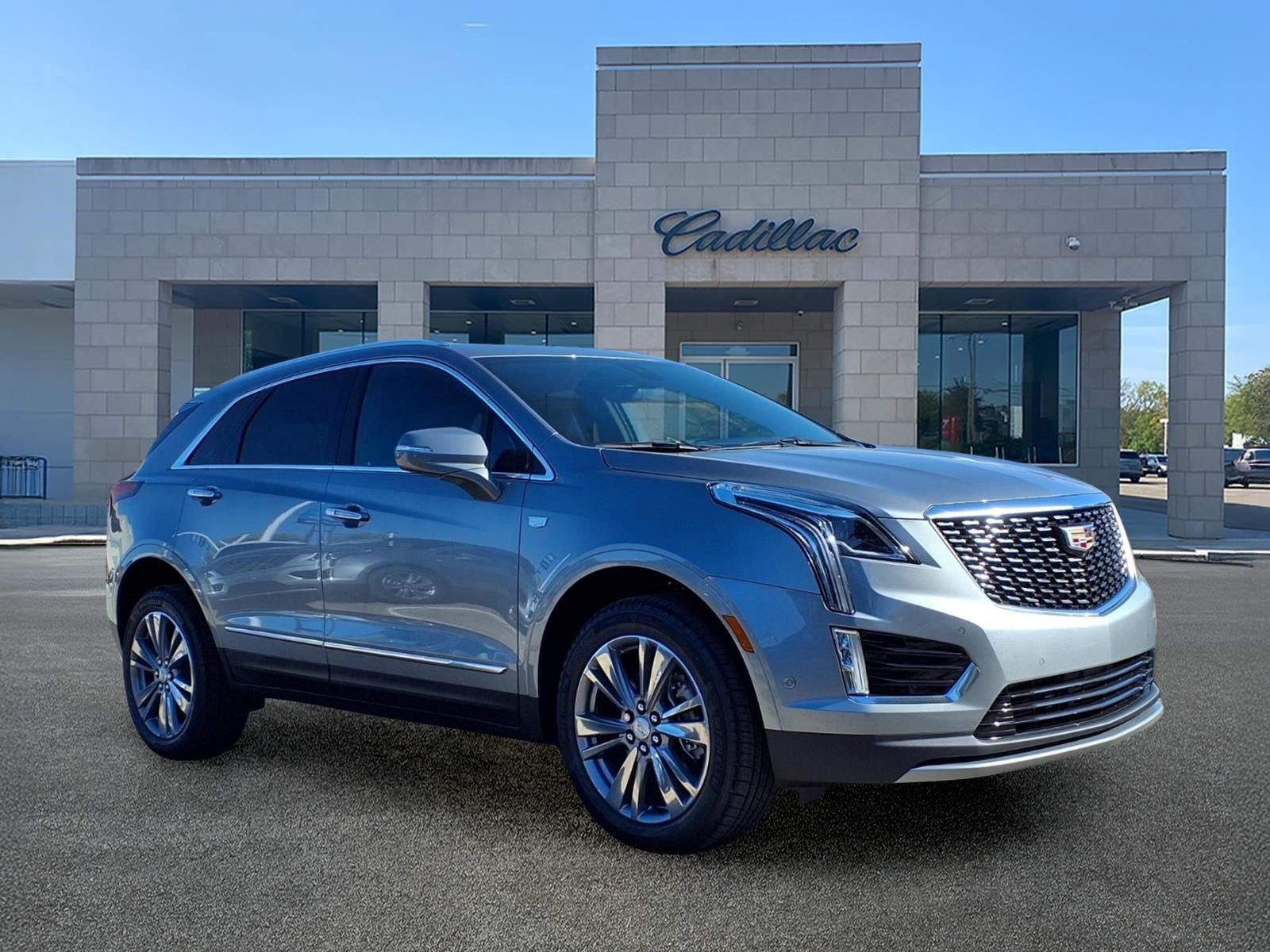 New 2026 Cadillac XT5 Premium Luxury AWD/4WD image 3