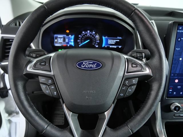 Certified 2024 Ford Edge Titanium w/ Equipment Group 301A AWD/4WD image 21