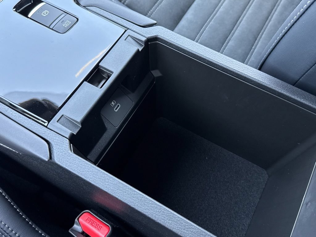 New 2026 Mitsubishi Outlander LE FWD image 20