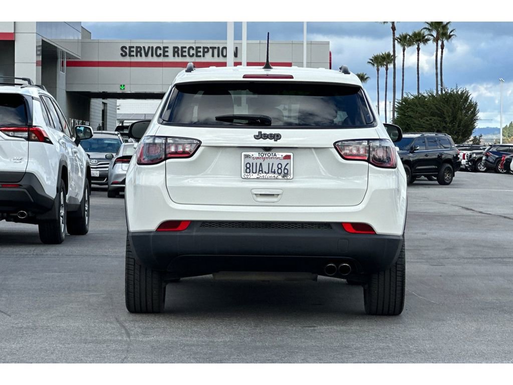Used 2021 Jeep Compass Latitude image 5