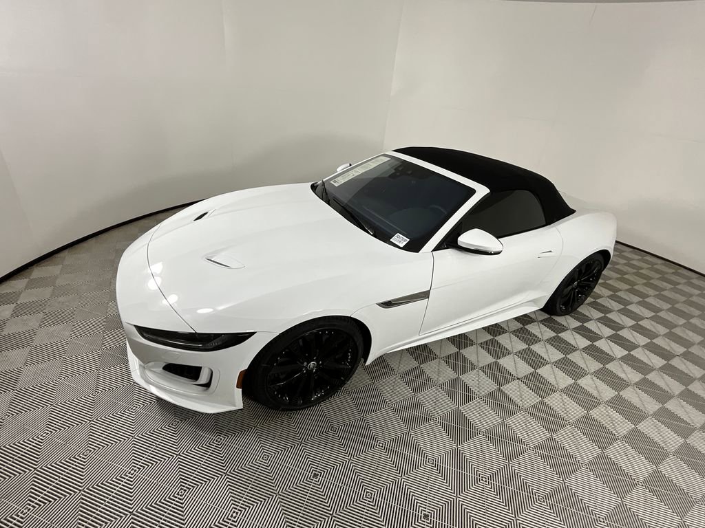 Used 2024 Jaguar F-TYPE R-Dynamic image 11