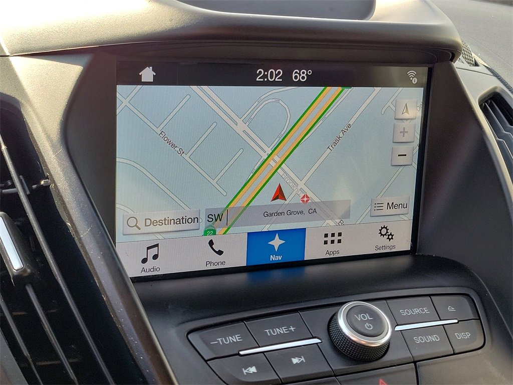 Used 2018 Ford Escape SE w/ SE Sport Appearance Package image 9