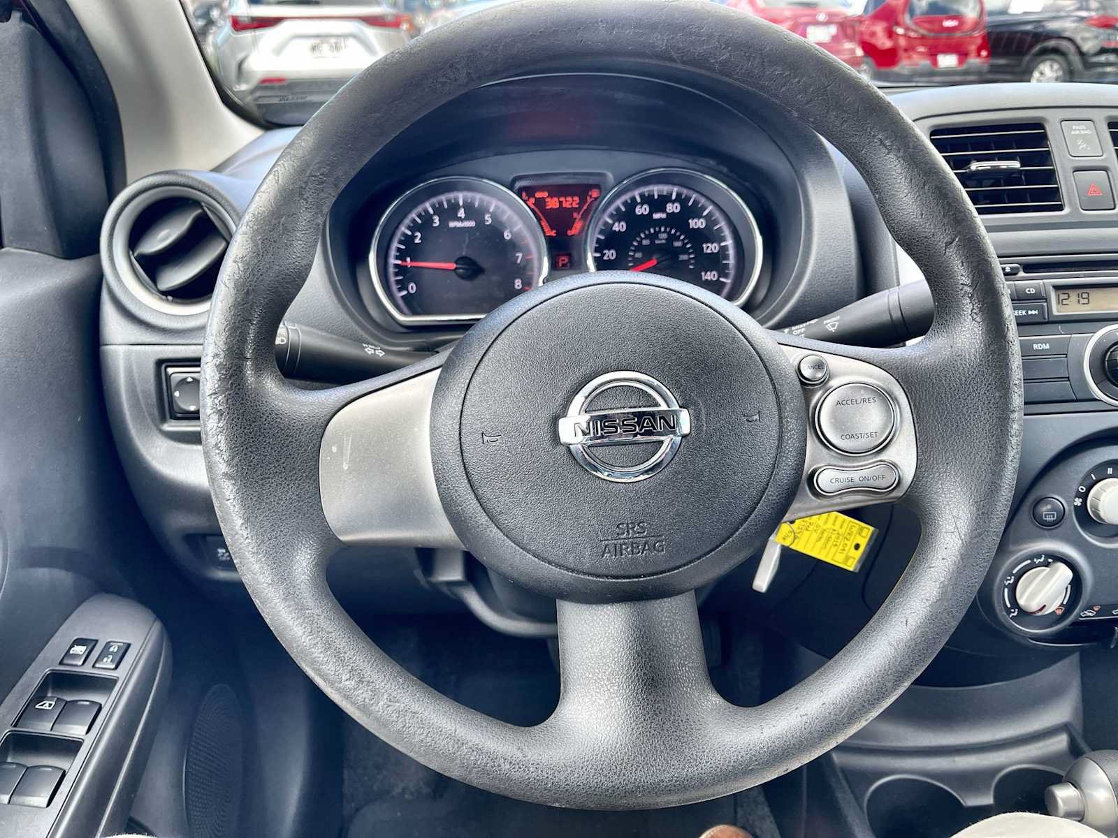 Used 2014 Nissan Versa SV FWD image 11