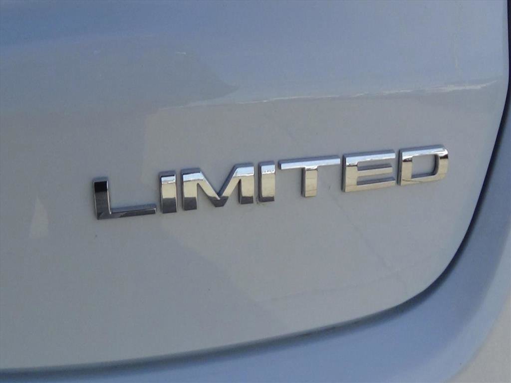 Used 2024 Jeep Compass Limited w/ Elite Group image 10