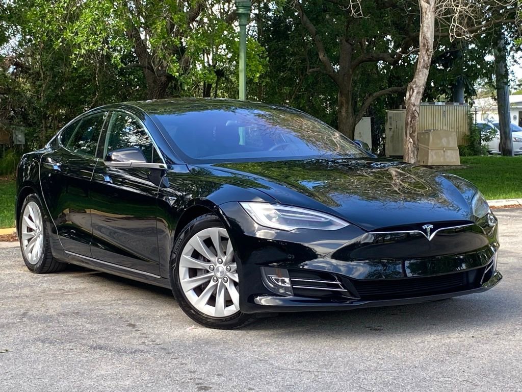 Used 2019 Tesla Model S Long Range image 4