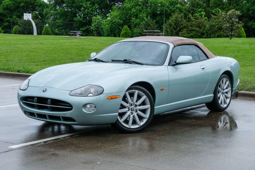 Used 2006 Jaguar XK8 Convertible RWD image 3