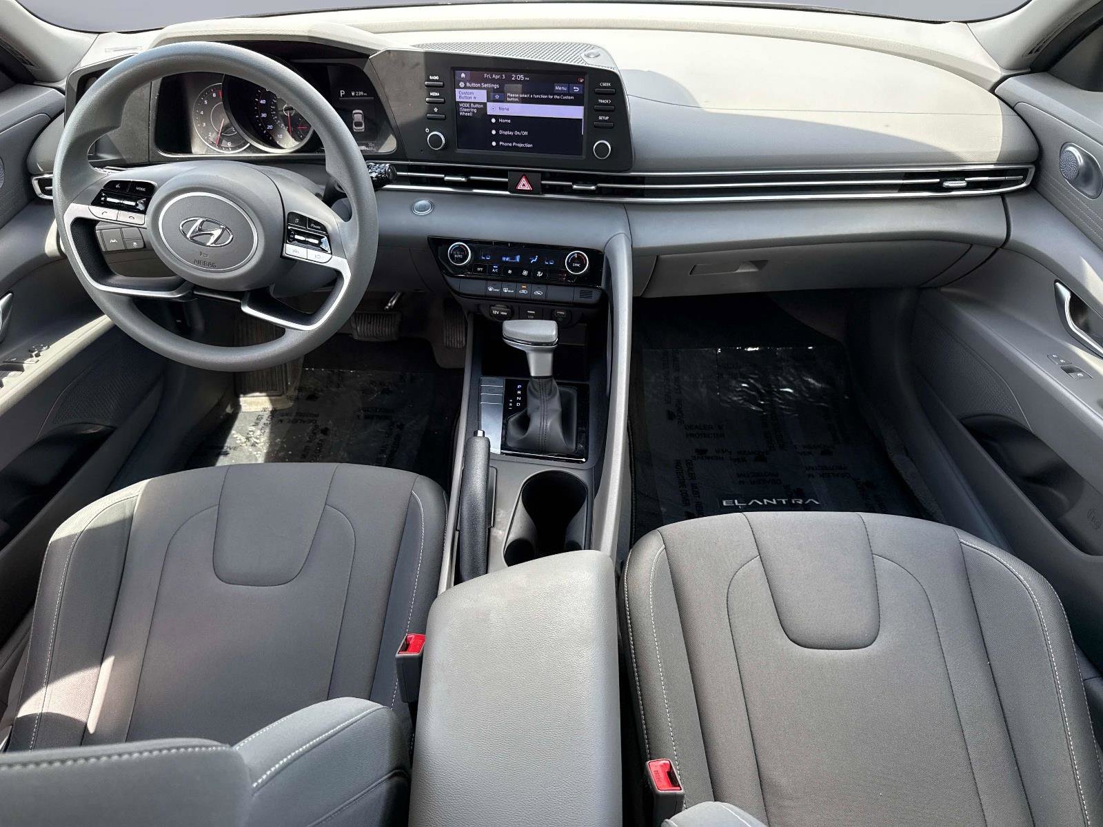 Used 2023 Hyundai Elantra SEL image 15