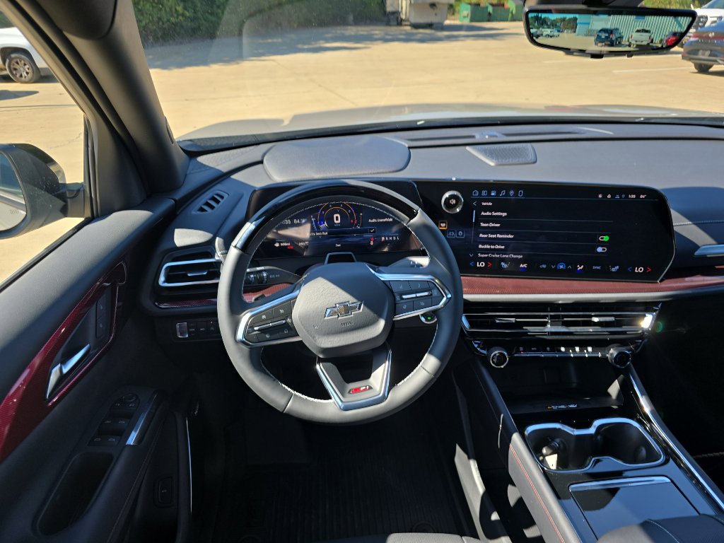 New 2026 Chevrolet Traverse Z71 w/ Enhanced Driving Package image 9