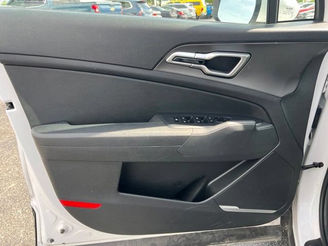 Certified 2026 Kia Sportage LX FWD image 28