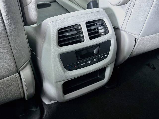 Used 2018 Honda Pilot EX-L image 26