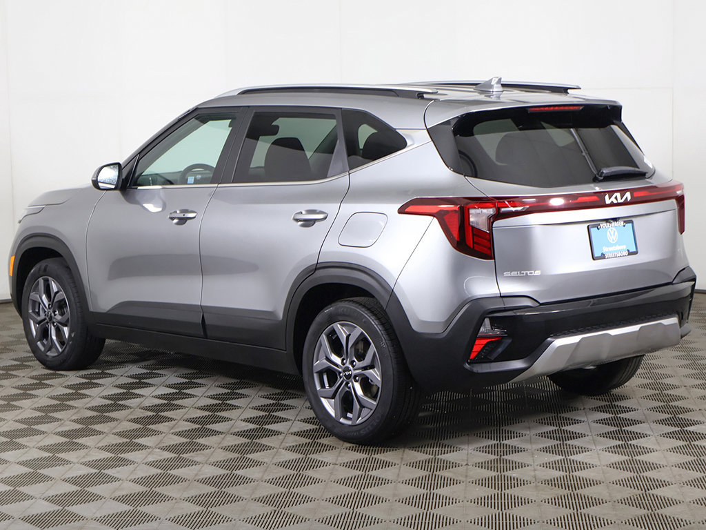 Used 2024 Kia Seltos S AWD/4WD image 9