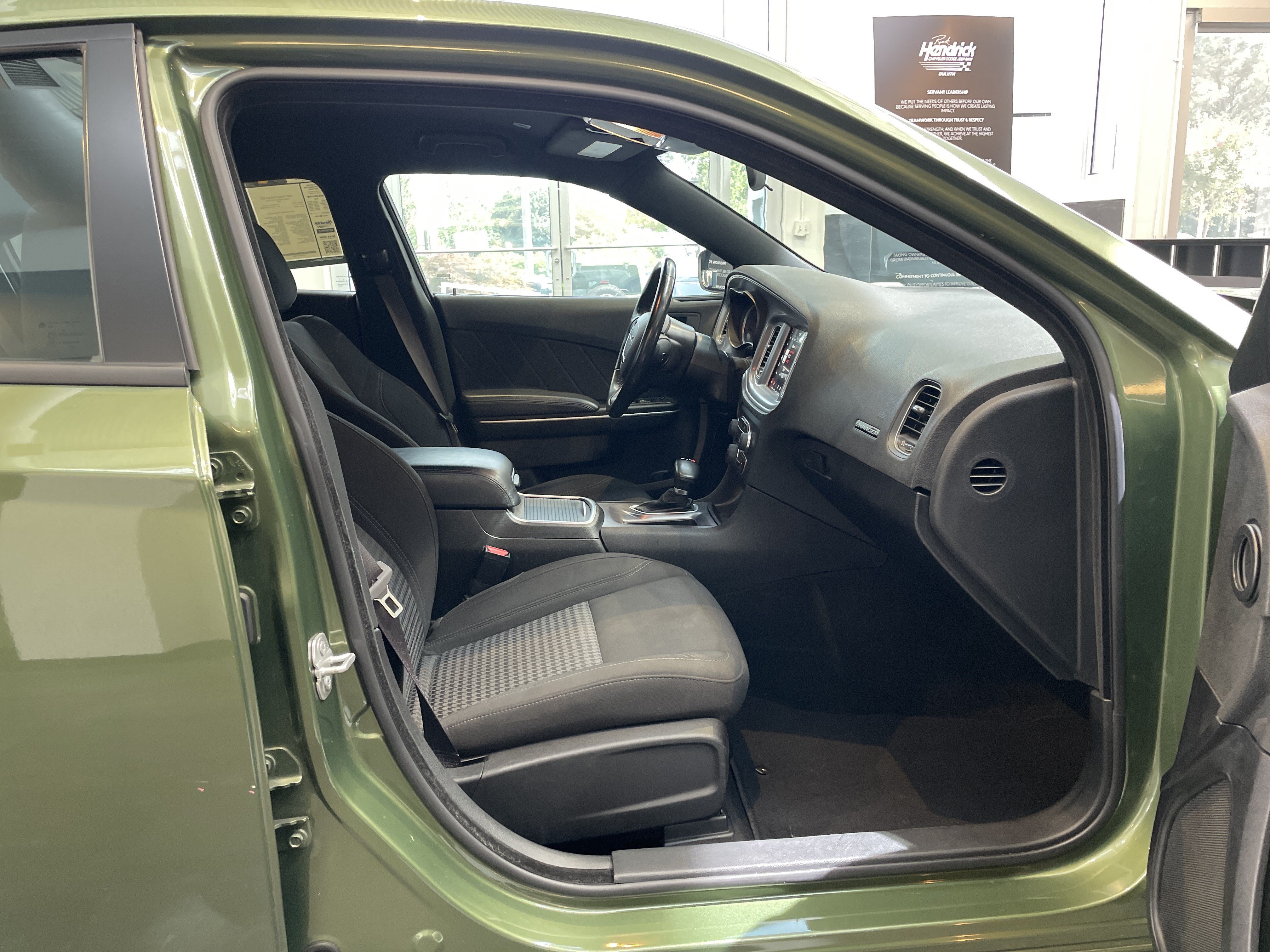 Used 2023 Dodge Charger SXT RWD image 33
