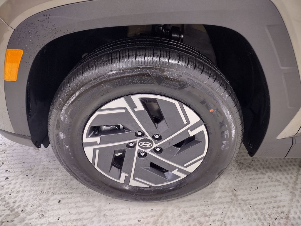 New 2026 Hyundai Tucson Blue SE w/ Tow & Go Package AWD/4WD image 5