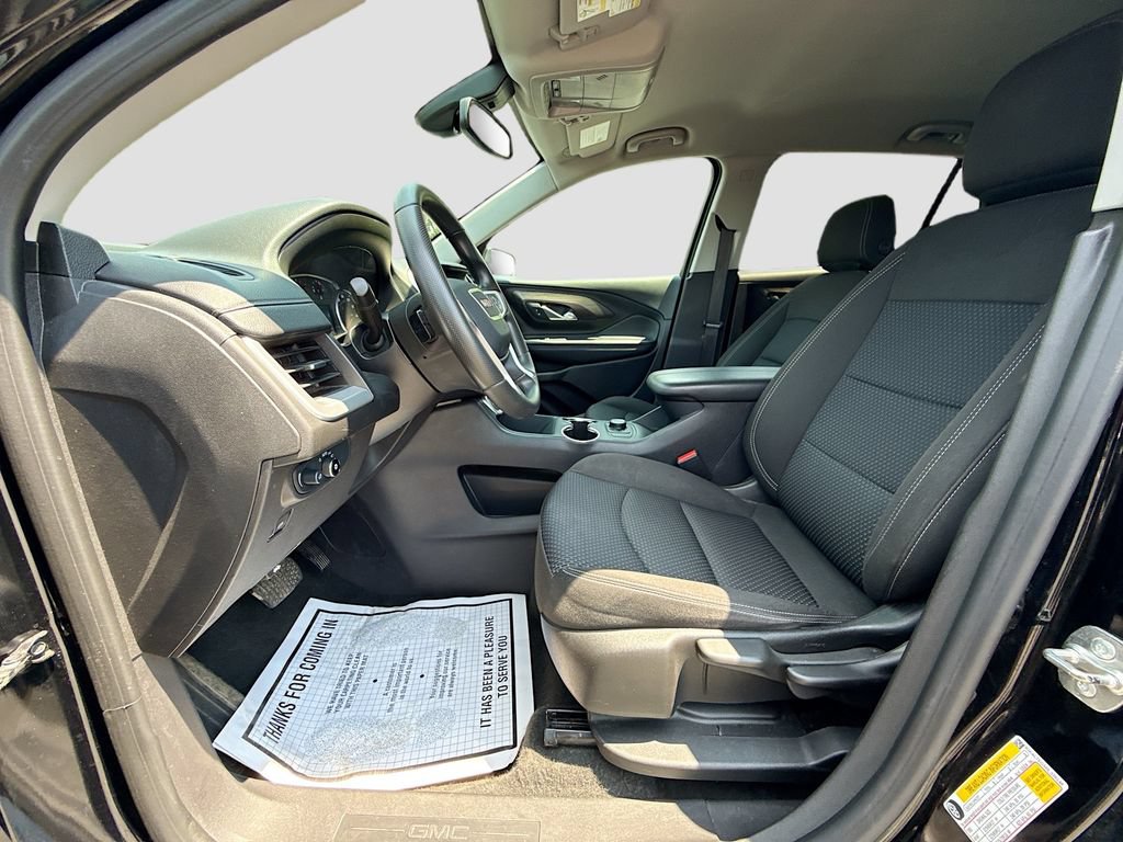 Used 2024 GMC Terrain SLE AWD/4WD image 20