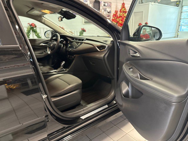 Used 2023 Buick Encore GX Select w/ Sport Touring Package image 28