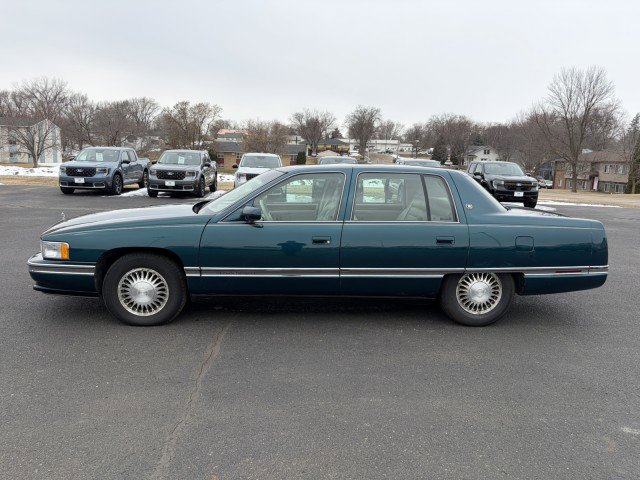 Used 1995 Cadillac De Ville Sedan image 2