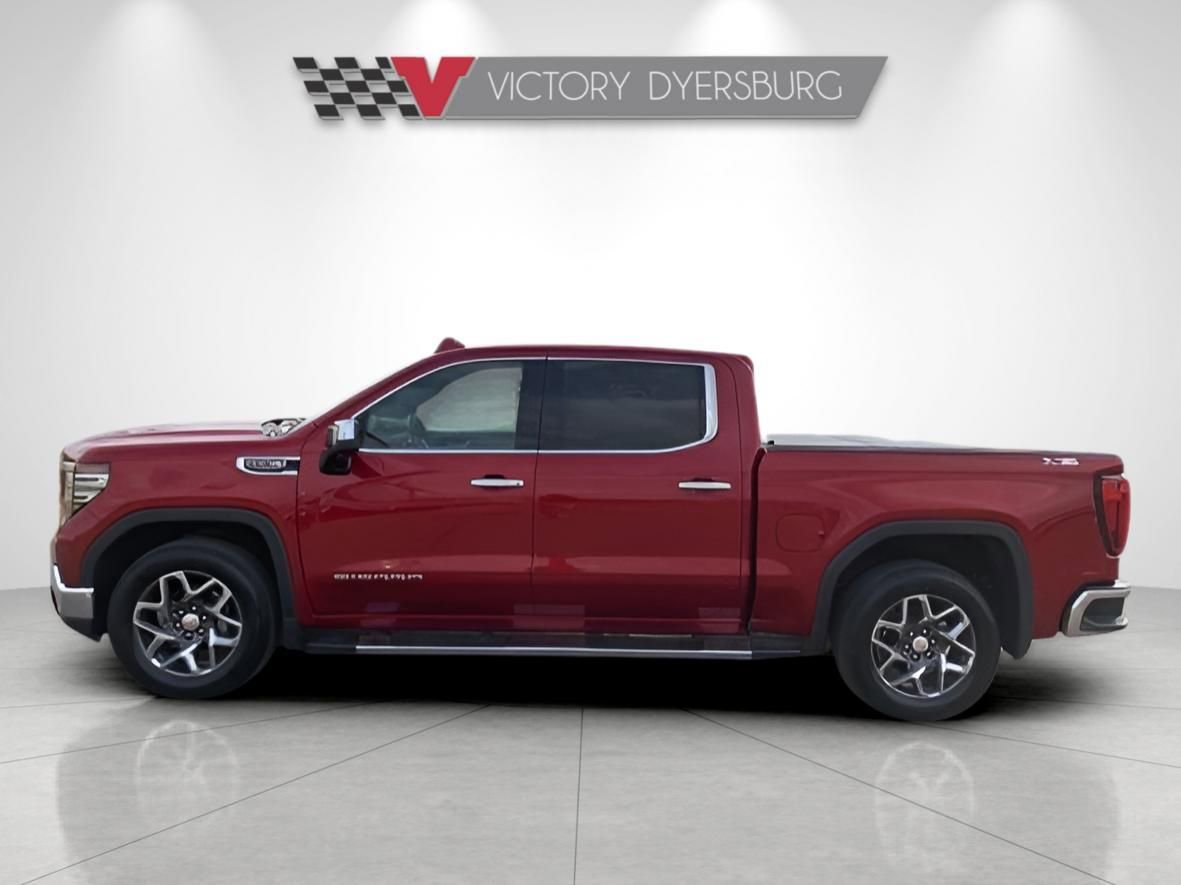 Used 2023 GMC Sierra 1500 SLT w/ SLT Premium Package AWD/4WD image 5