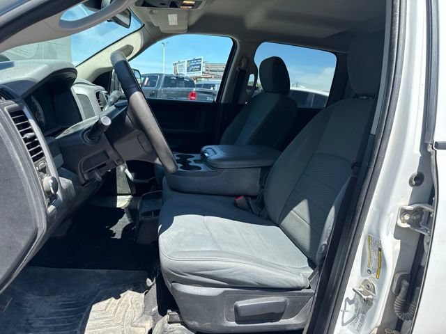 Used 2015 RAM 2500 Tradesman w/ Chrome Appearance Group AWD/4WD image 13