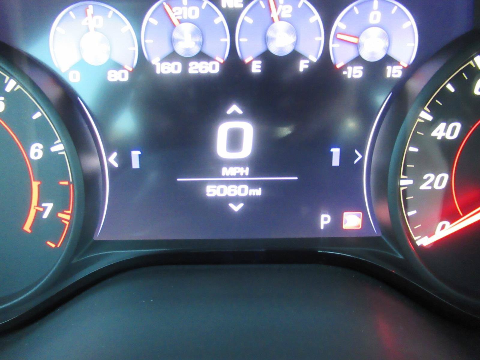 Used 2022 Chevrolet Camaro ZL1 RWD image 32