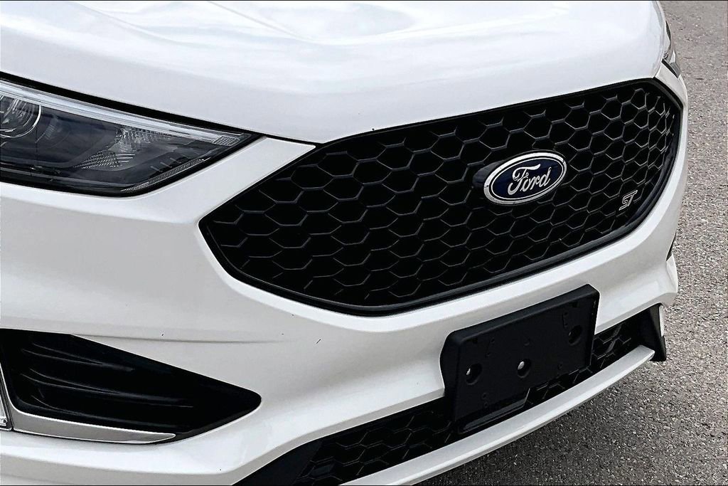 Used 2020 Ford Edge ST AWD/4WD image 27
