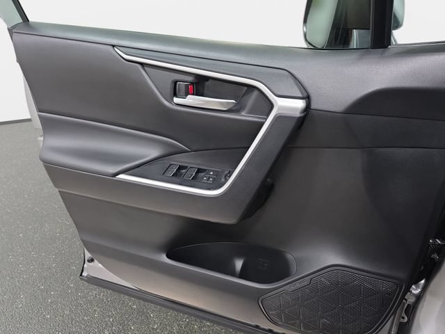 Certified 2024 Toyota RAV4 XLE FWD image 24