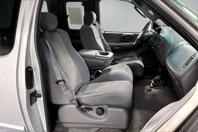 Used 2003 Ford F150 XLT AWD/4WD image 24