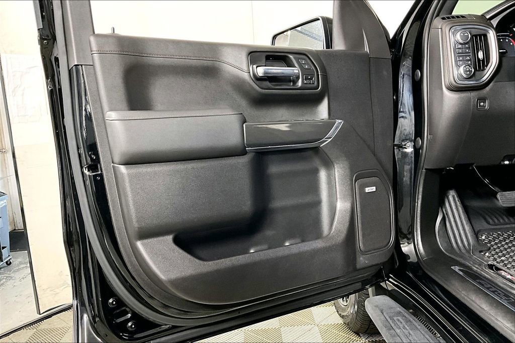 Used 2022 GMC Sierra 1500 AT4 w/ AT4 Preferred Package image 23