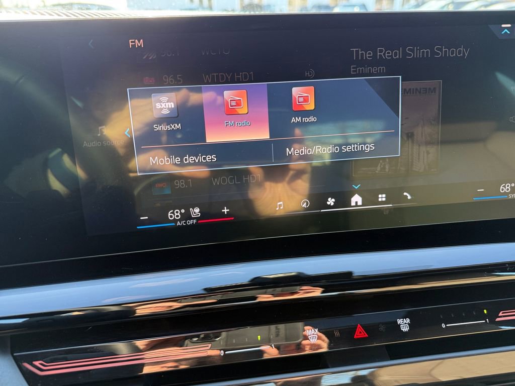 Certified 2026 BMW 530i xDrive w/ Premium Package image 23