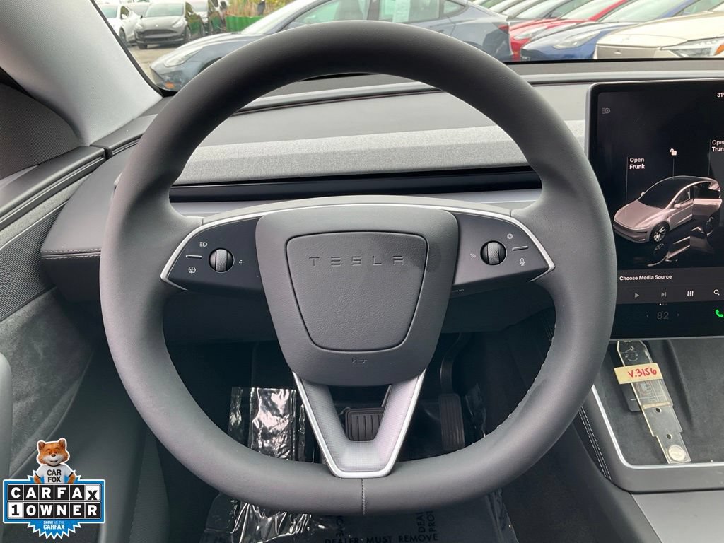 Used 2026 Tesla Model Y AWD image 38