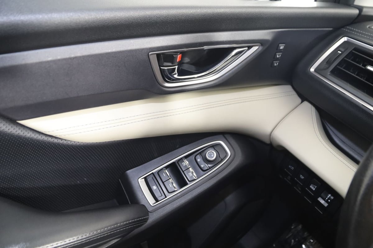 Used 2020 Subaru Ascent Limited AWD/4WD image 33