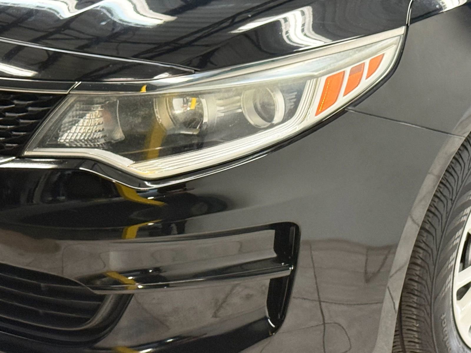 Used 2016 Kia Optima LX w/ LX Convenience Package image 6