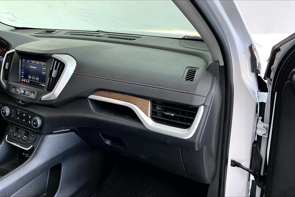 Used 2020 GMC Terrain SLE FWD image 20
