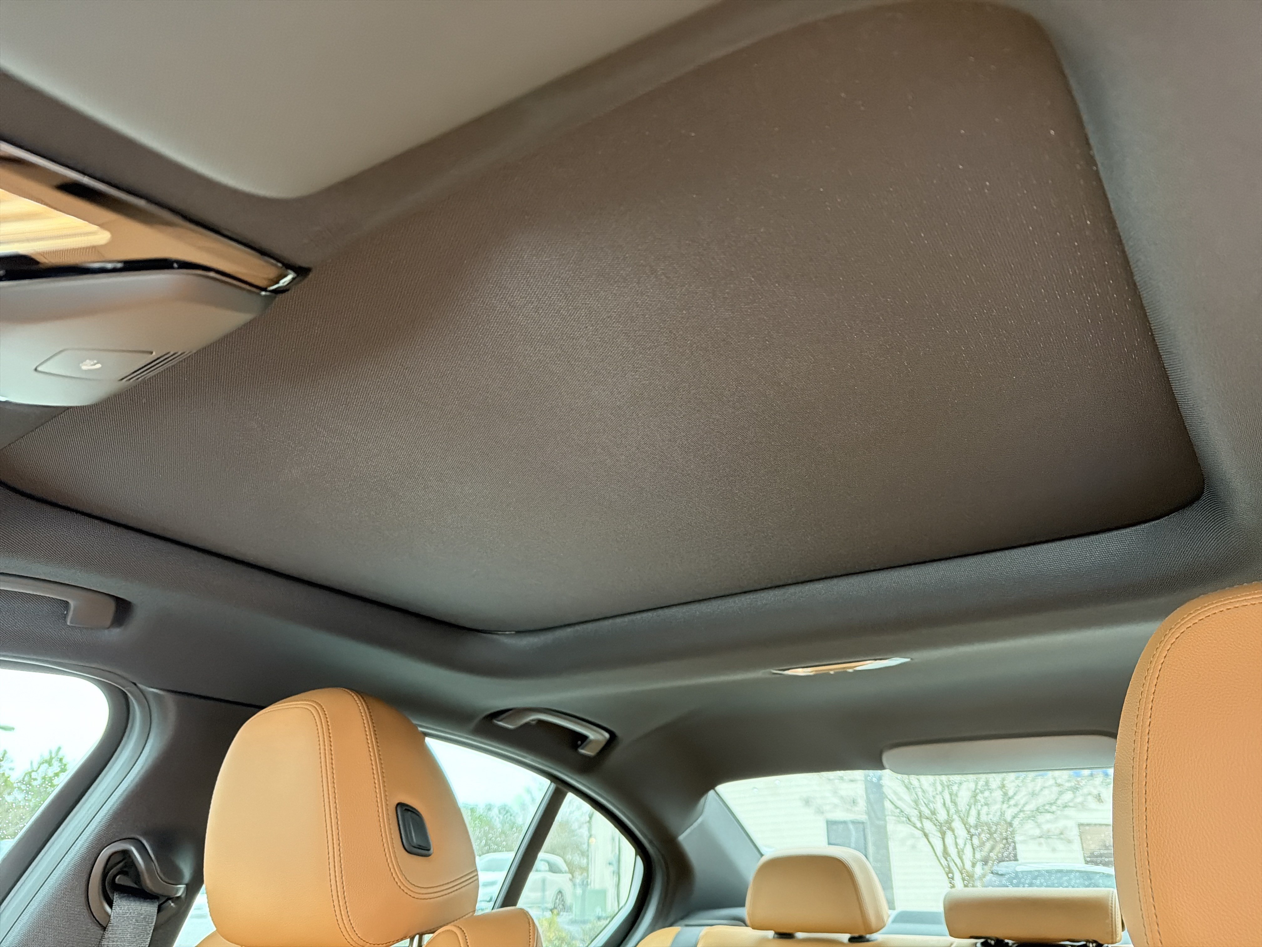 New 2026 BMW 330i Sedan w/ Premium Package RWD image 3
