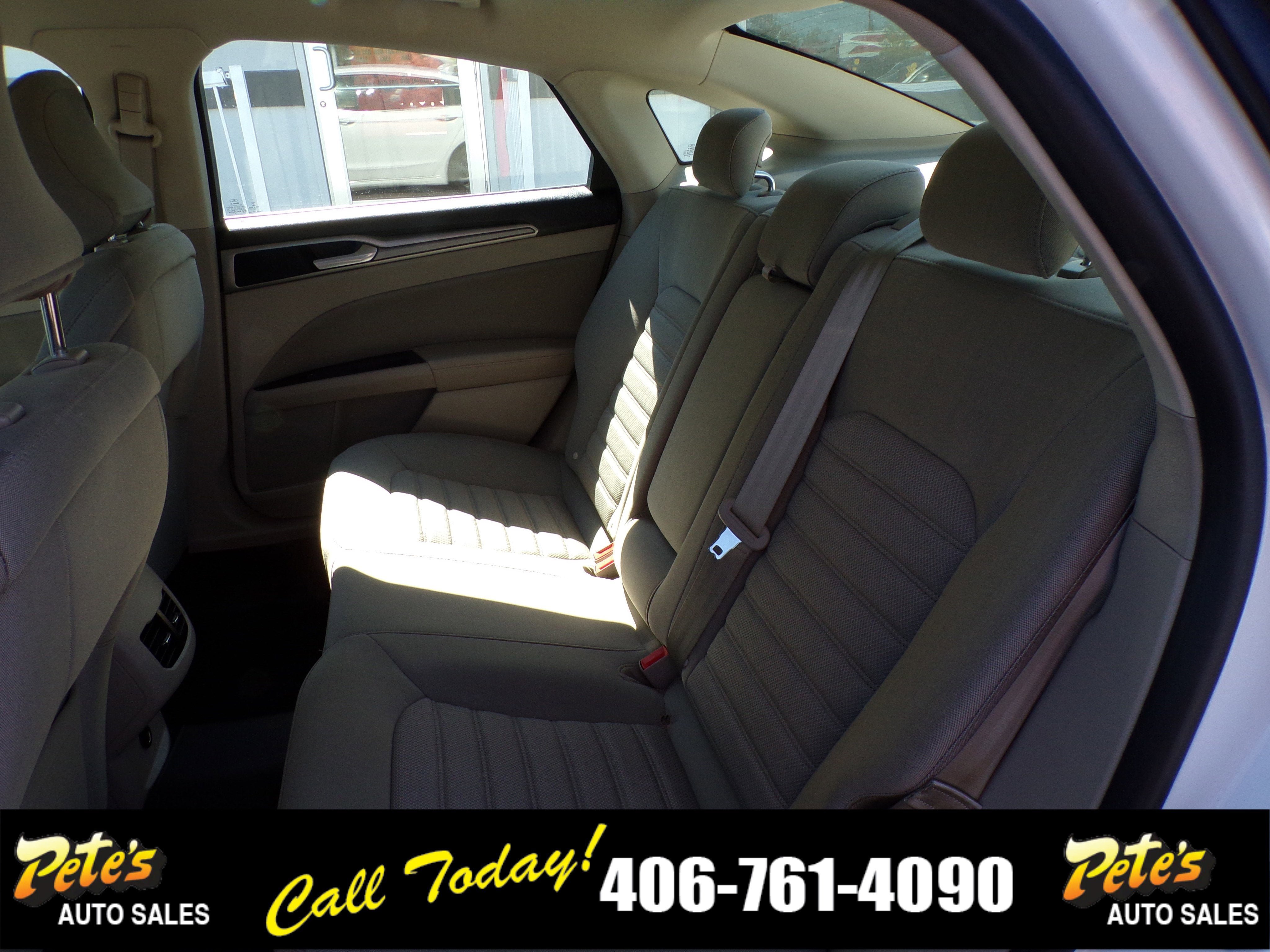 Used 2019 Ford Fusion SE AWD/4WD image 13