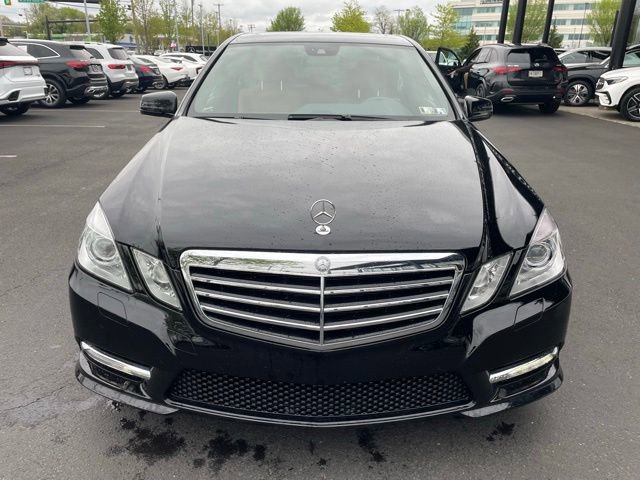 Used 2013 Mercedes-Benz E 350 4MATIC Sedan image 2