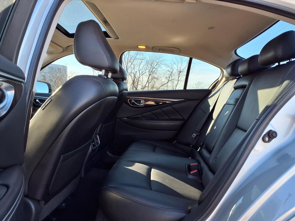 Used 2018 INFINITI Q50 Luxe w/ Cargo Package (L95) image 26