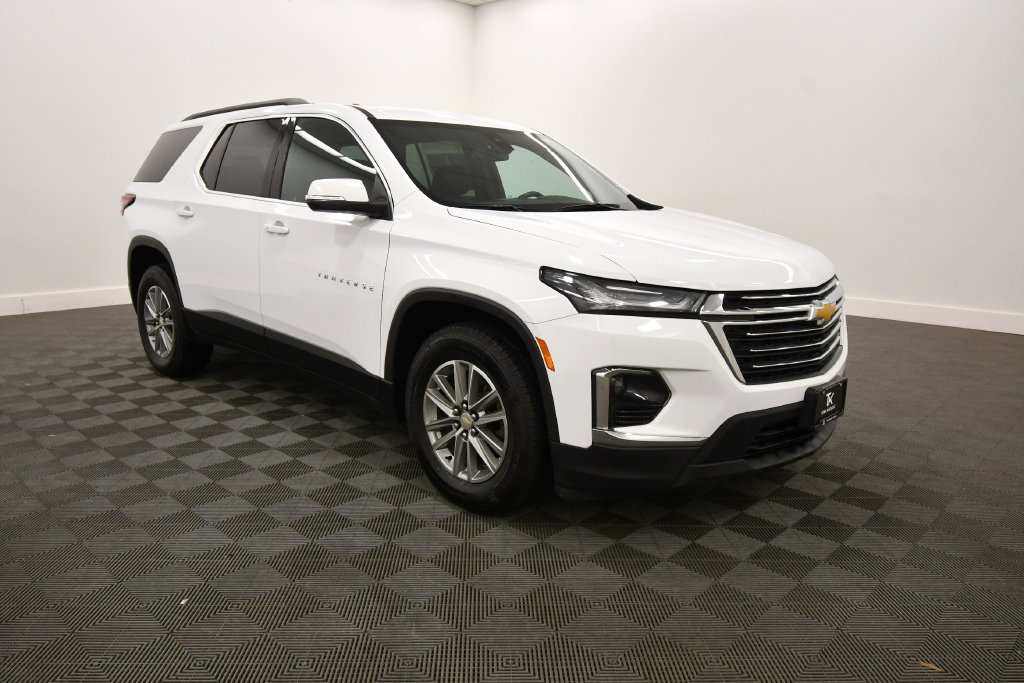 Used 2023 Chevrolet Traverse LT AWD/4WD image 10