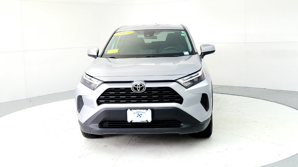 Certified 2025 Toyota RAV4 LE AWD/4WD image 8