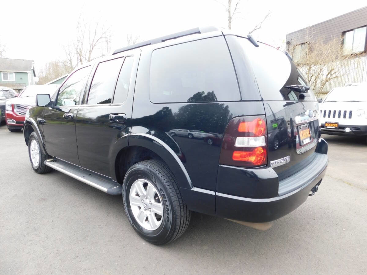 Used 2010 Ford Explorer XLT AWD/4WD image 3