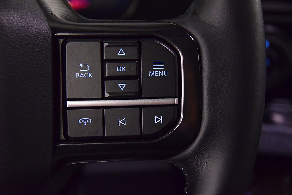 Used 2025 Ford F250 Platinum w/ Tremor Off-Road Package image 22