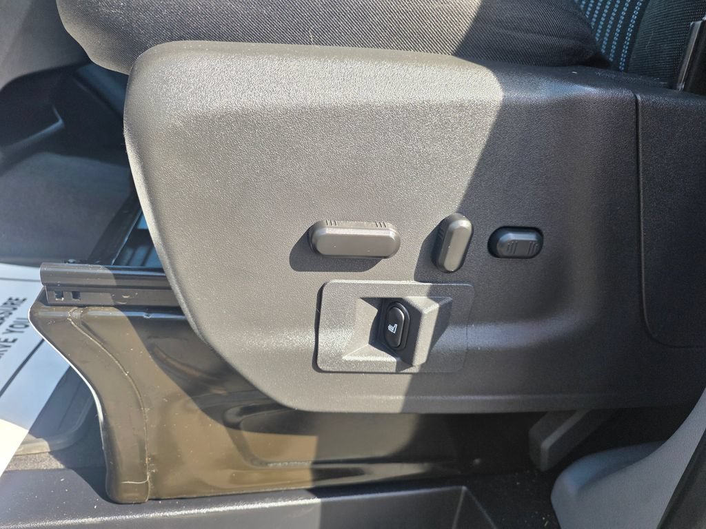 Used 2017 Ford Transit 350 XLT RWD image 10
