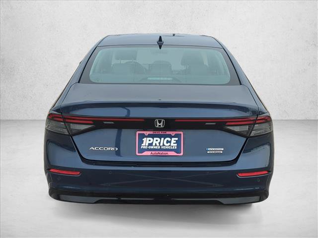 Used 2023 Honda Accord Touring image 6