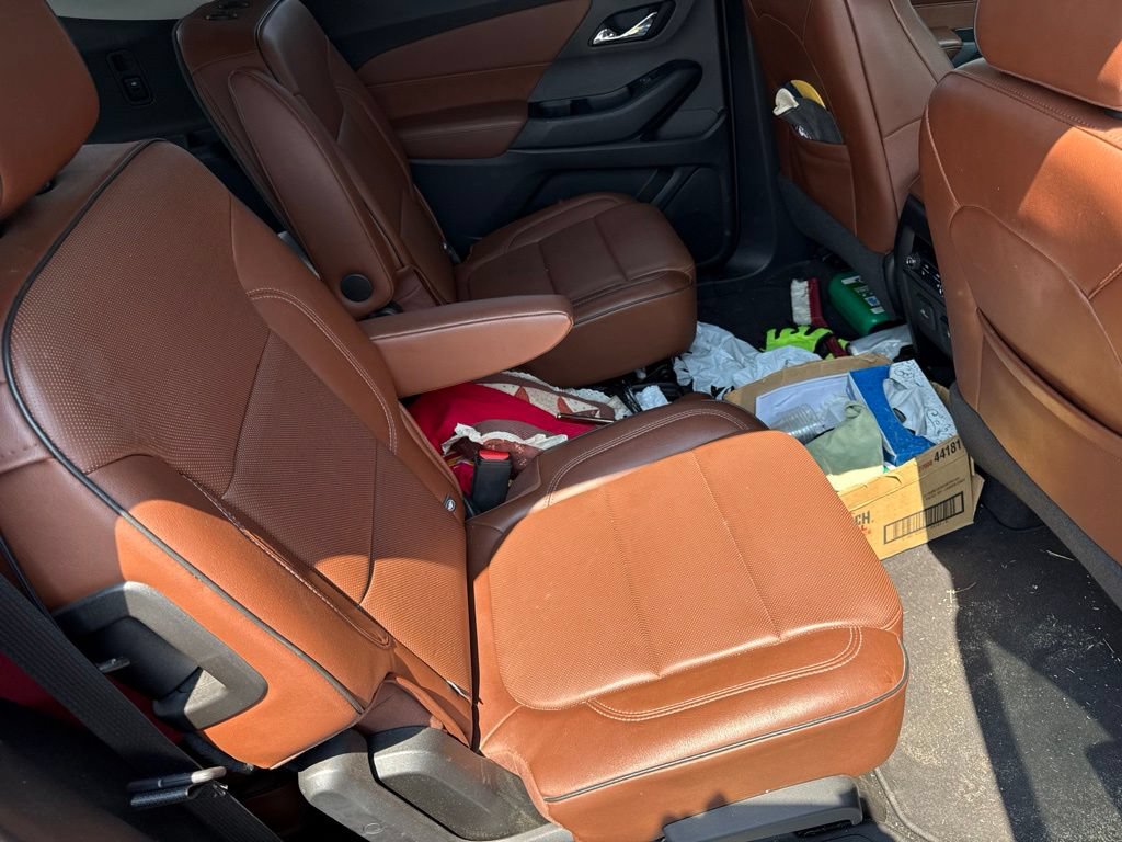 Used 2018 Chevrolet Traverse High Country AWD/4WD image 14