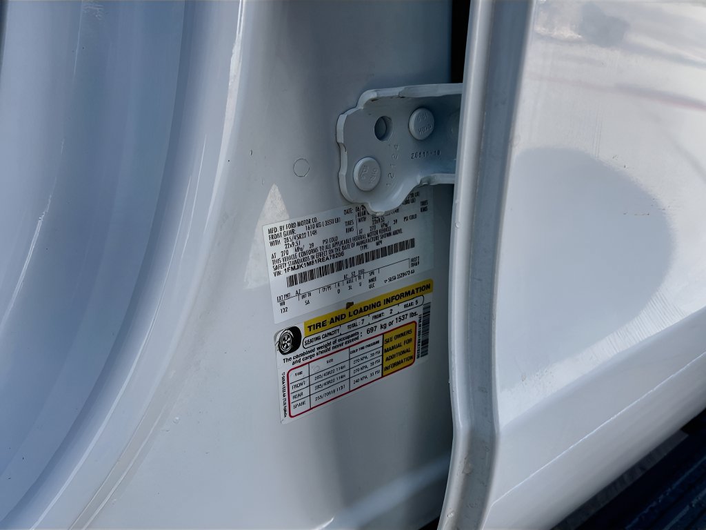 Used 2024 Ford Expedition Max Platinum AWD/4WD image 35