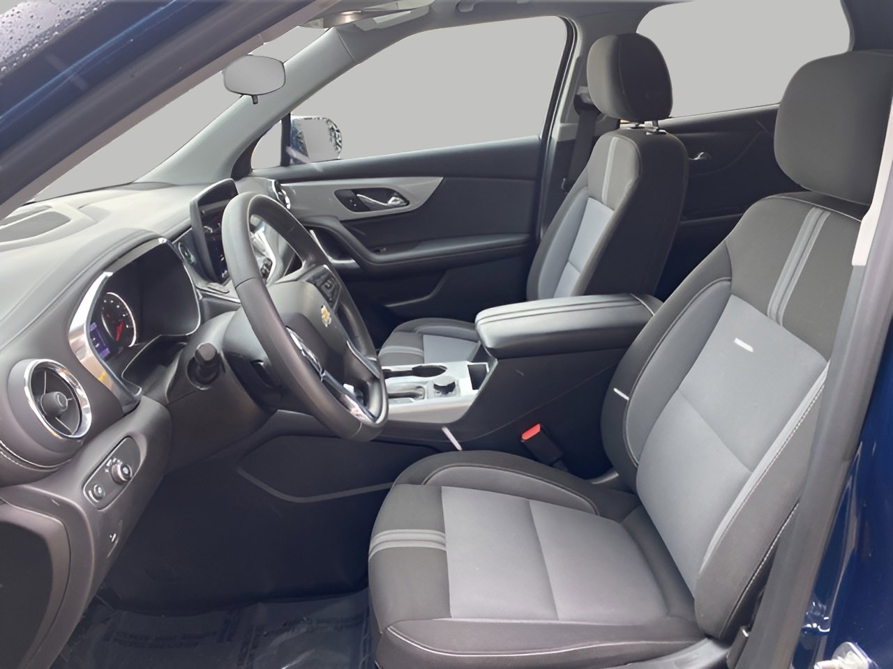 Used 2023 Chevrolet Blazer LT w/ Driver Confidence Package image 8
