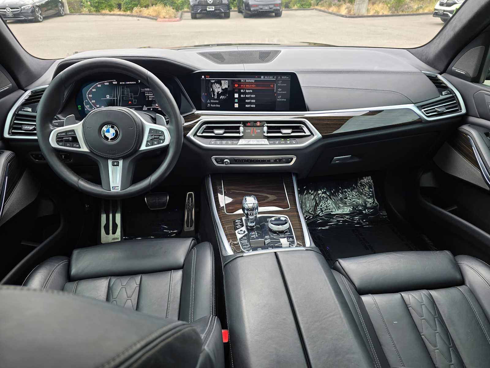 Used 2020 BMW X5 M50i w/ Executive Package image 20